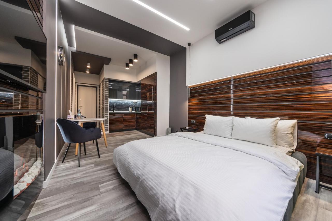 Luxury Apartments In Downtown Kyiv Exterior photo